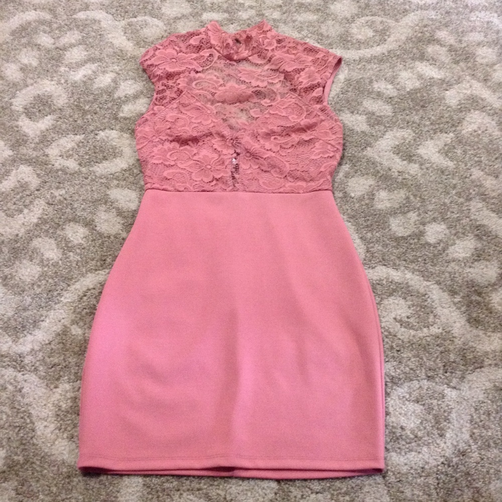 New lace bodycon dress size medium